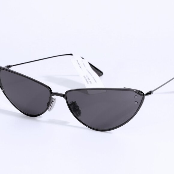 NEW $490 DIOR MissDior Cat Eye Sunglasses B1U H4A0 Black Frame + Lens GUCCI Case - Picture 4 of 9